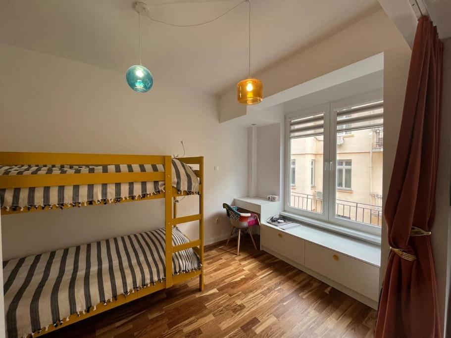 Family Friendly Downtown Apart Sofia Exterior photo