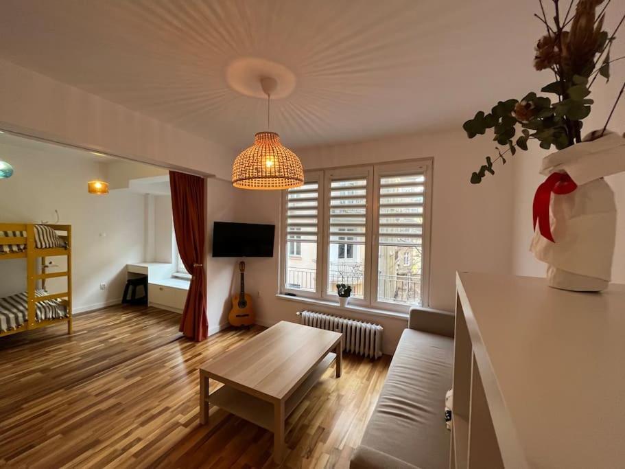 Family Friendly Downtown Apart Sofia Exterior photo